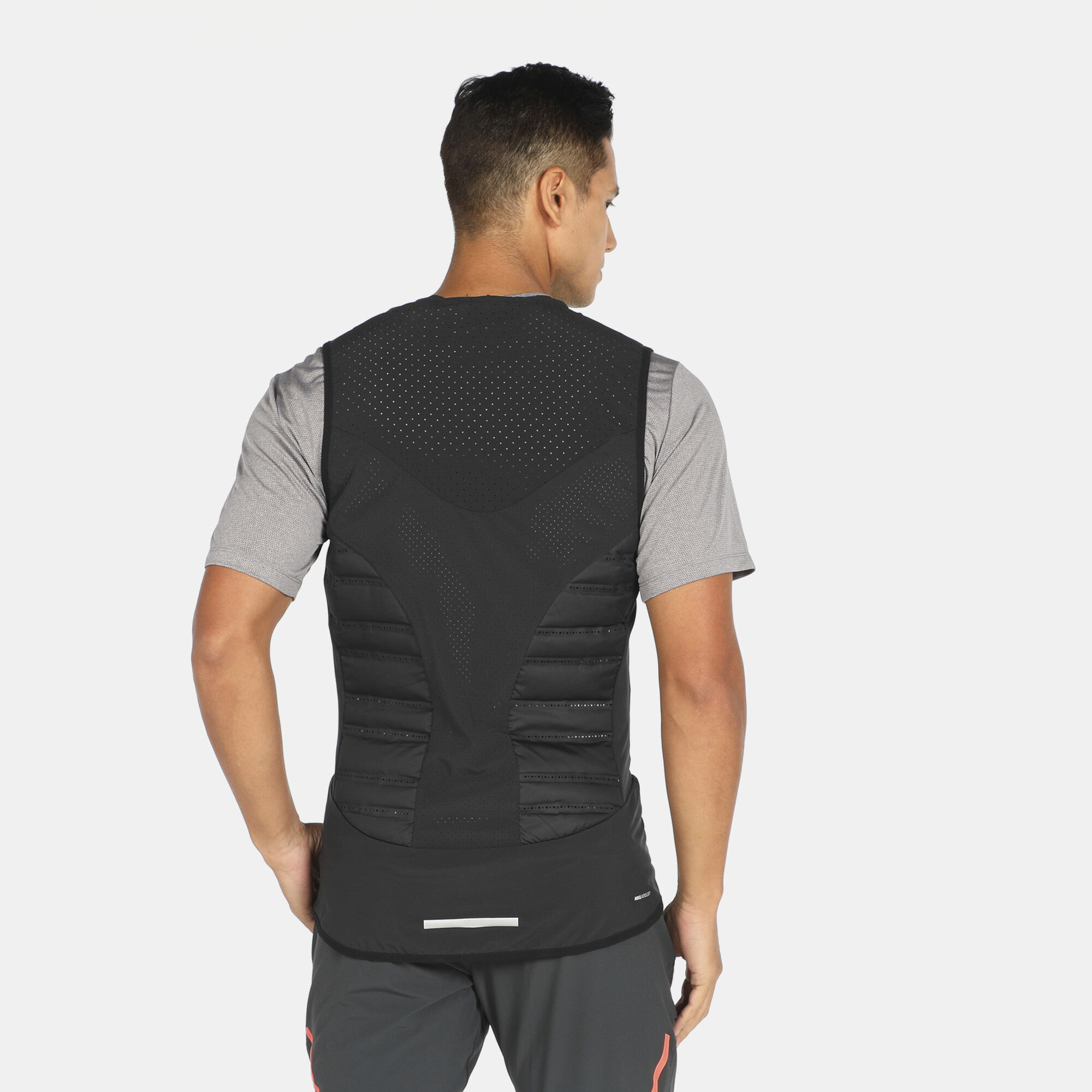 Nike running padded gilet deals