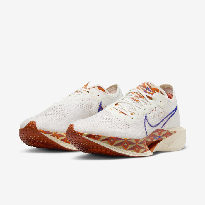 Nike Men's Vaporfly 3 Premium Road Racing Shoes White Nike Men's Vaporfly 3 Premium Road Racing Shoes White image number 4