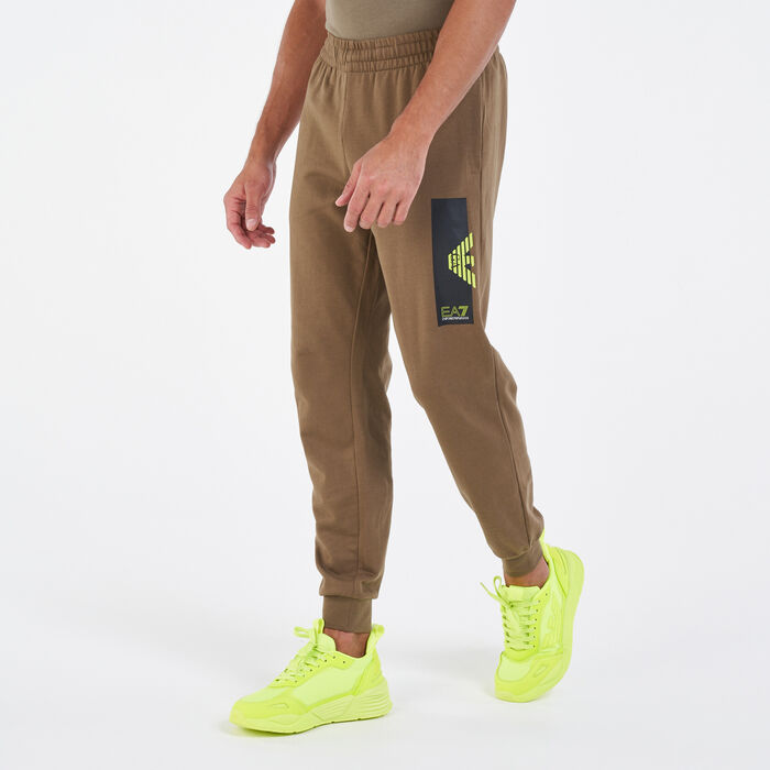 Men's Train Graphic Sweatpants Men's Train Graphic Sweatpants image number 0