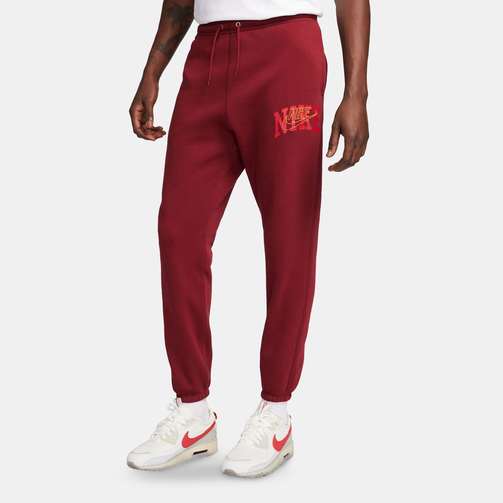 Men s Club Fleece Cuffed Trousers Maroon Nike in KSA SSS
