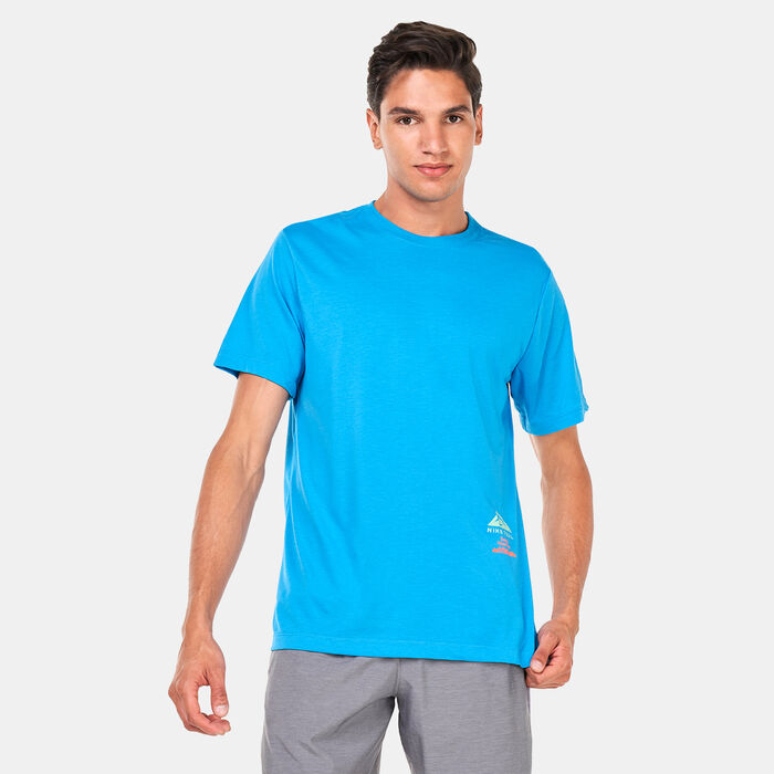 Nike Men's Dri-FIT Trail T-Shirt Green Nike Men's Dri-FIT Trail T-Shirt Green image number 0