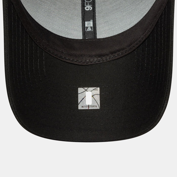 New Era Men's NBA Chicago Bulls 9FORTY Trucker Cap Black image number 4