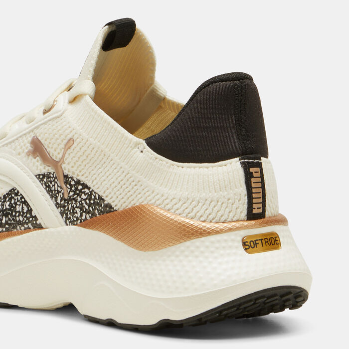 PUMA Women's Softride Mayve Minimal II Shoes White image number 4