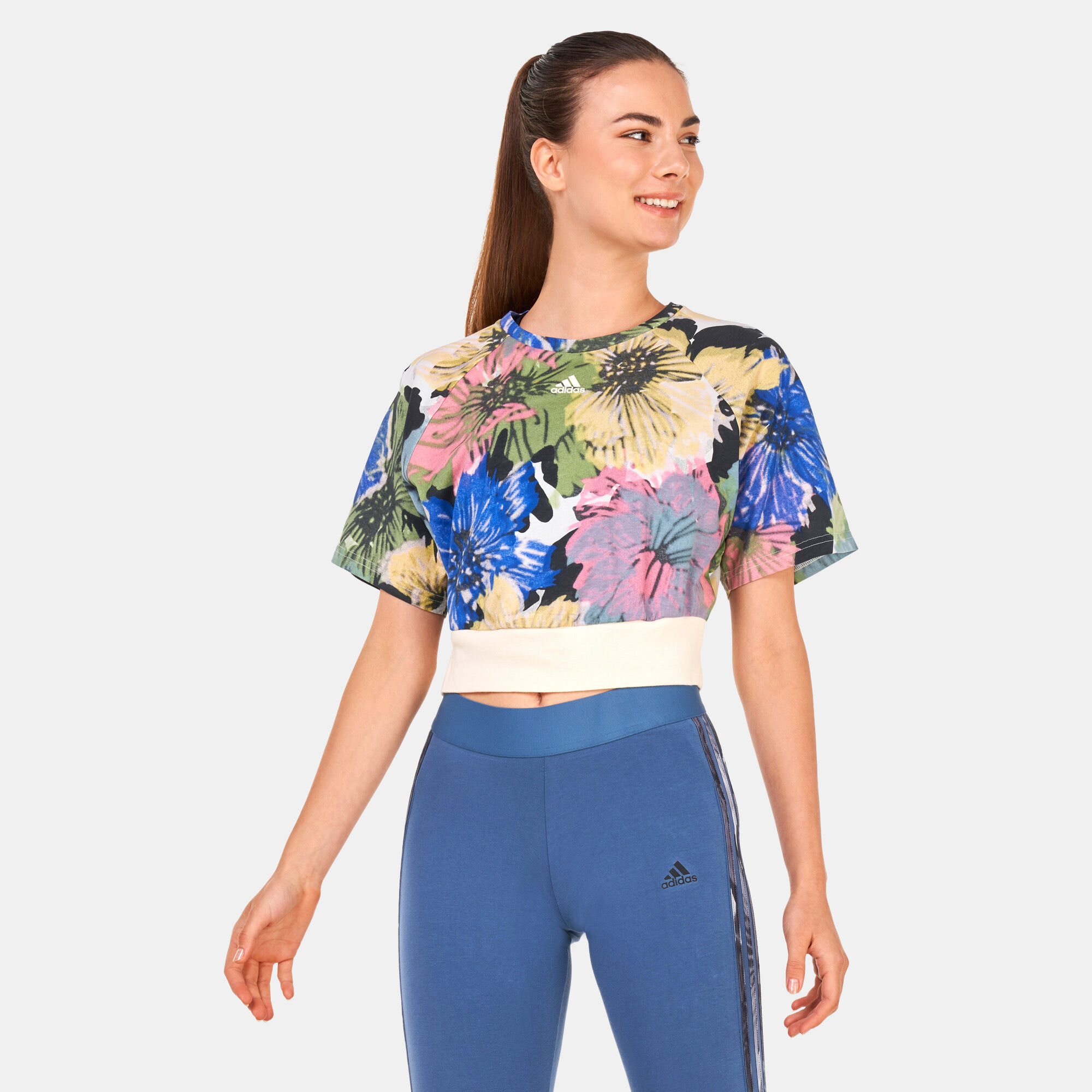 Adidas crop top short sleeve clearance