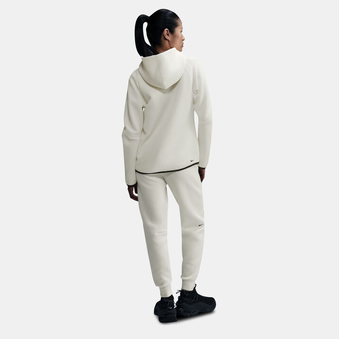 Nike Women's Sportswear Tech Fleece Windrunner Full-Zip Hoodie Ivory image number 1