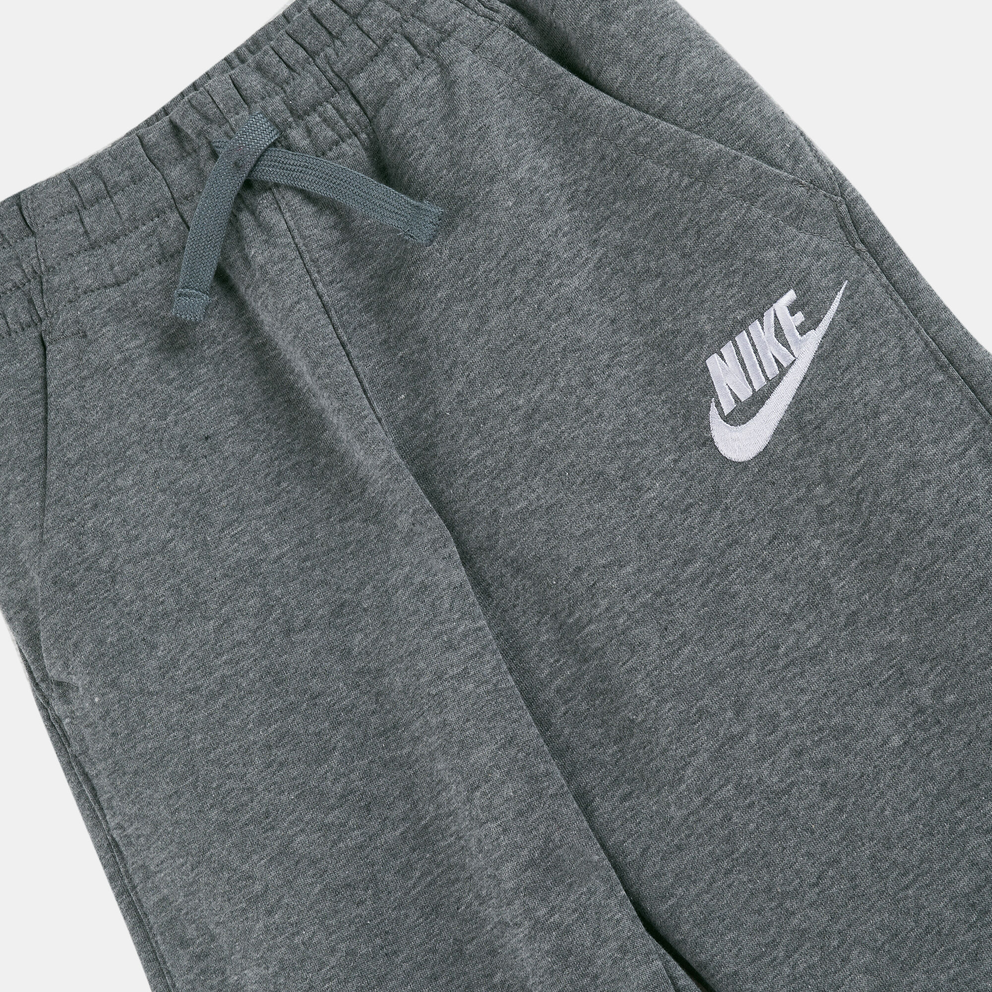 Nike club fleece pant clearance charcoal