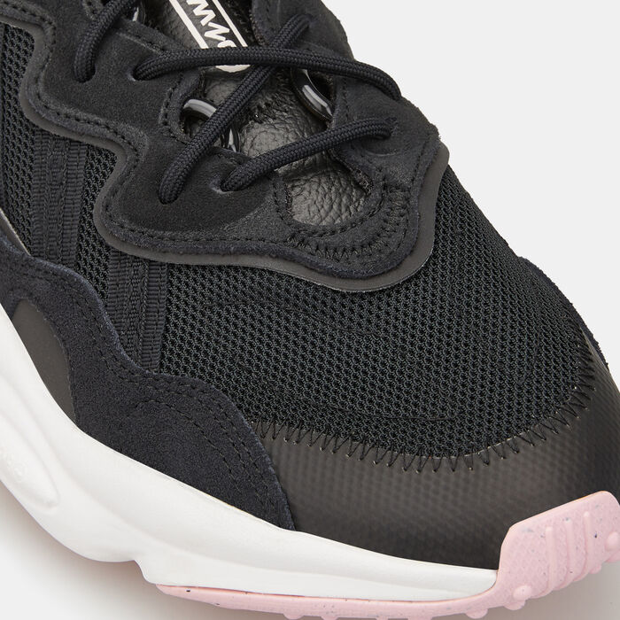 adidas Originals Women's OZWEEGO Shoe Black adidas Originals Women's OZWEEGO Shoe Black image number 4