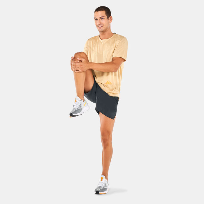 Nike Men's Stride Dri-FIT Running Shorts Grey Nike Men's Stride Dri-FIT Running Shorts Grey image number 2