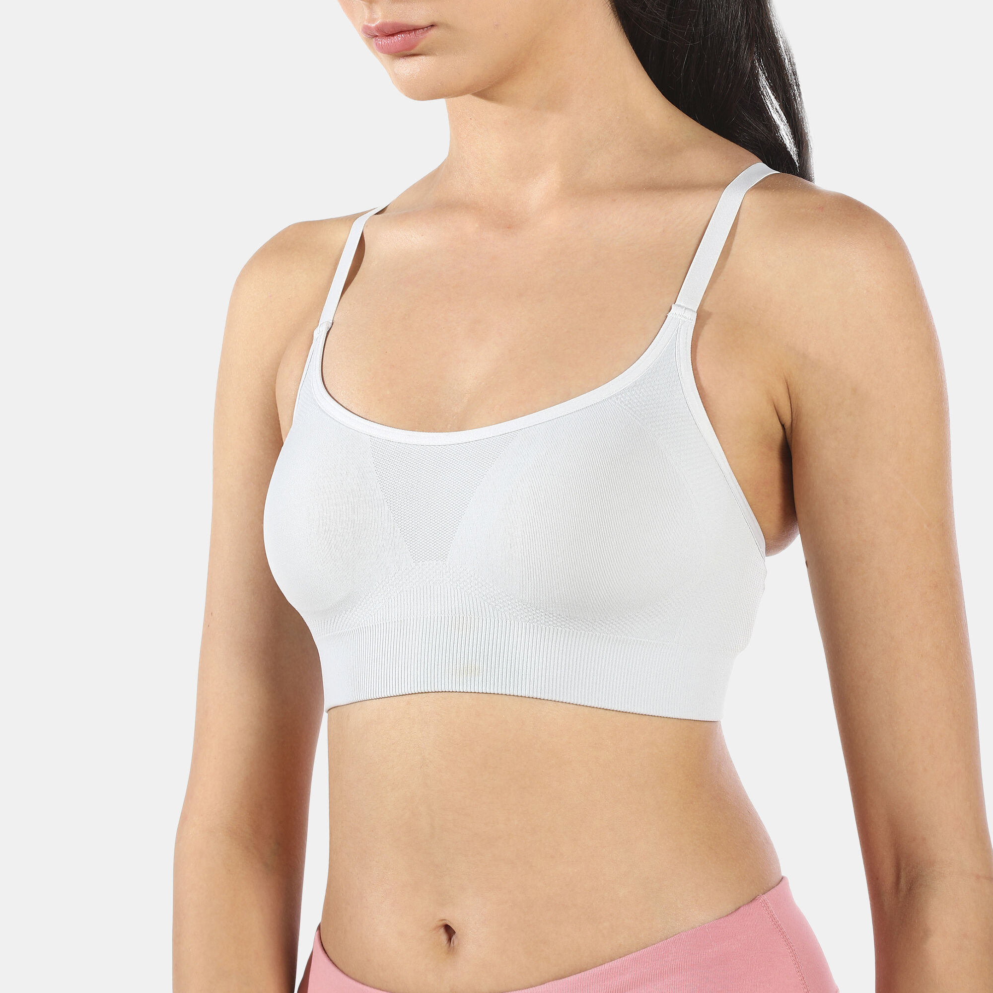 Women's ua vanish seamless essentials top sports bra