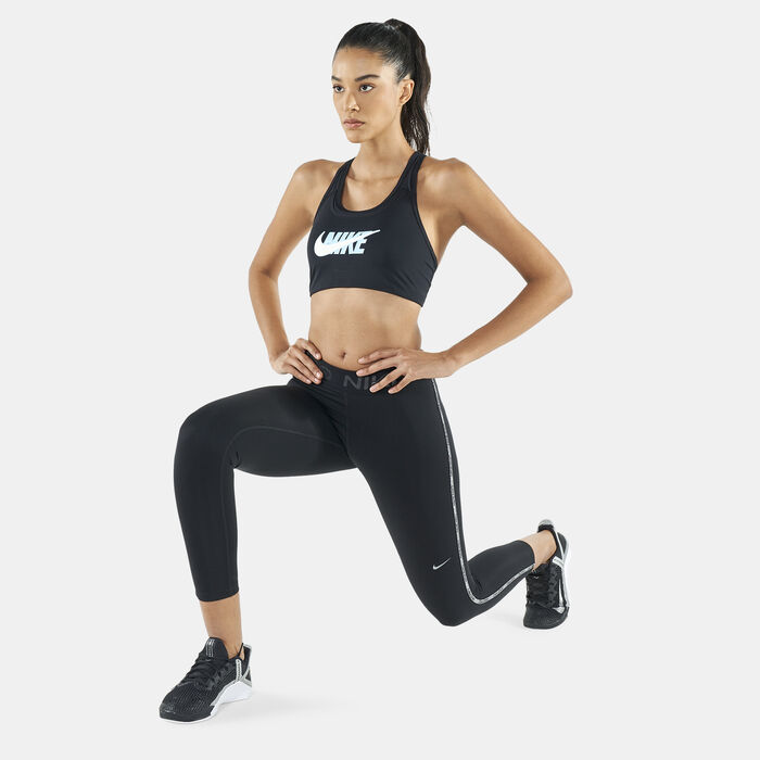 Buy Nike Women's Dri-FIT Swoosh Icon Clash Sports Bra Black in KSA -SSS