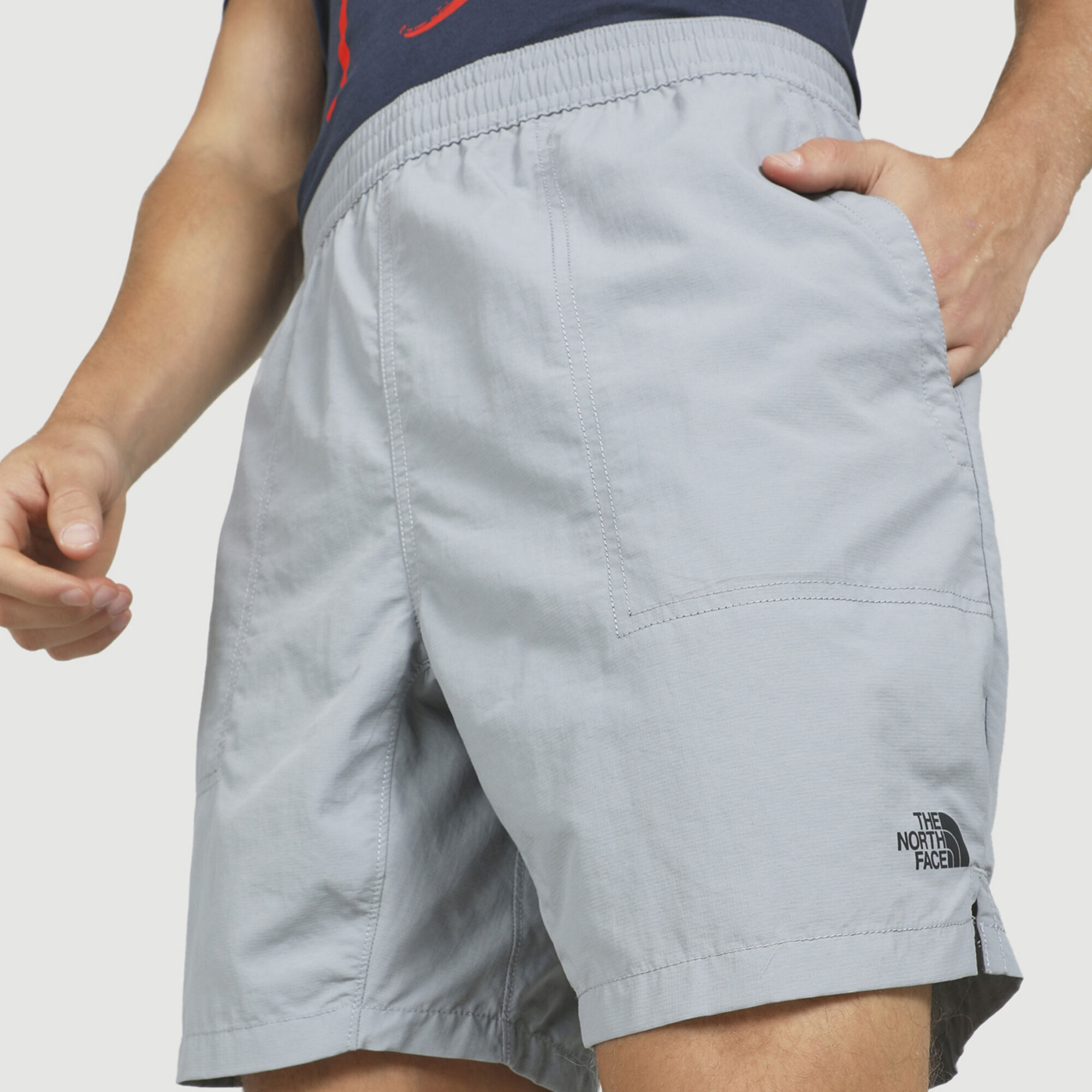 North face men's pull on adventure shorts top