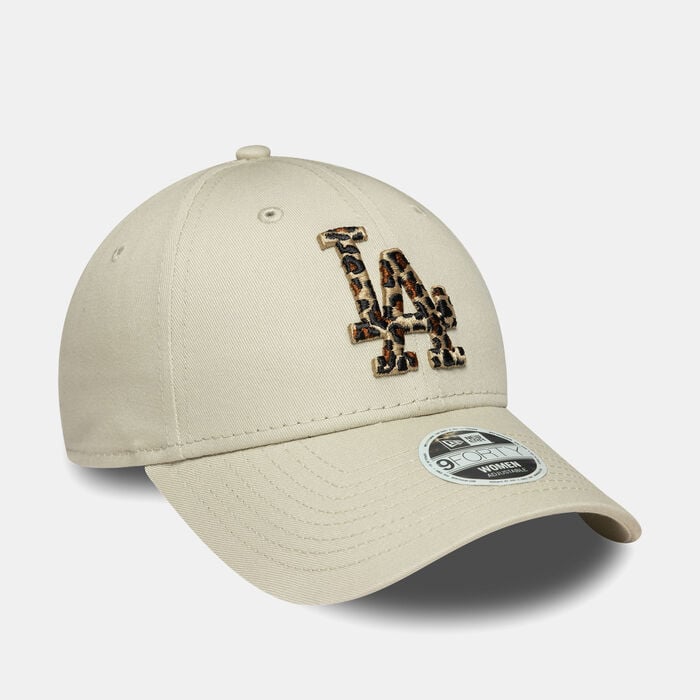 New Era Women's MLB Los Angeles Dodgers Leopard Infill 9FORTY Cap Beige New Era Women's MLB Los Angeles Dodgers Leopard Infill 9FORTY Cap Beige image number 2