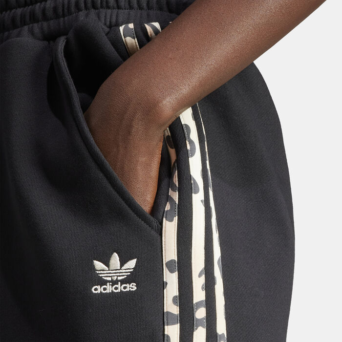 adidas Originals Women's Leopard Luxe Sweatpants Black image number 4