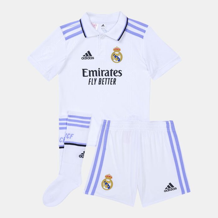adidas Kids' Real Madrid Home Mini Kit - 2022/23 White adidas Kids' Real Madrid Home Mini Kit - 2022/23 White image number 0