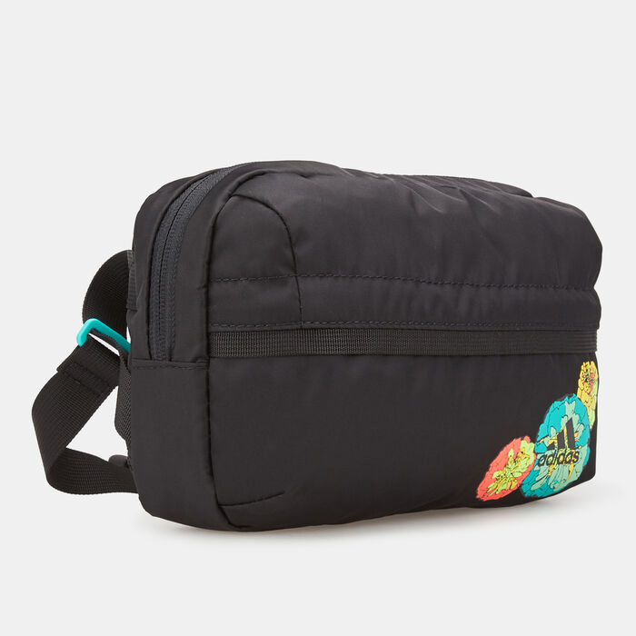adidas Women's Graphic Hip Pack Black adidas Women's Graphic Hip Pack Black image number 2