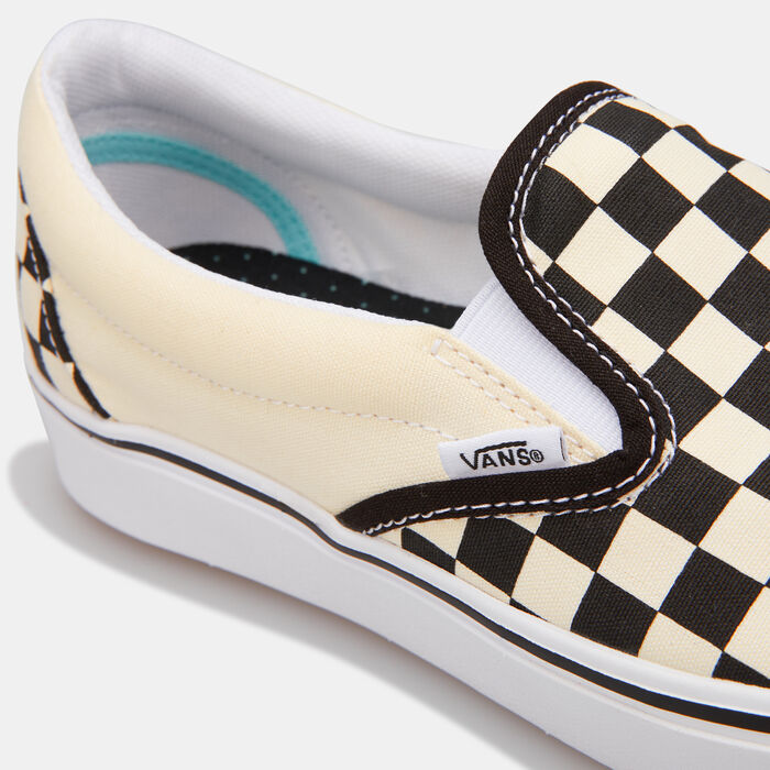 Vans UA ComfyCush Slip-On Distort Unisex Shoe White Vans UA ComfyCush Slip-On Distort Unisex Shoe White image number 4