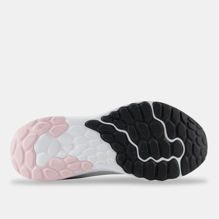 New Balance Women's Fresh Foam Arishi v4 Shoes White New Balance Women's Fresh Foam Arishi v4 Shoes White image number 3