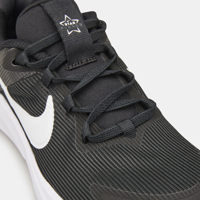 Nike Kids' Star Runner 4 Shoe (Younger Kids) Black image number 5