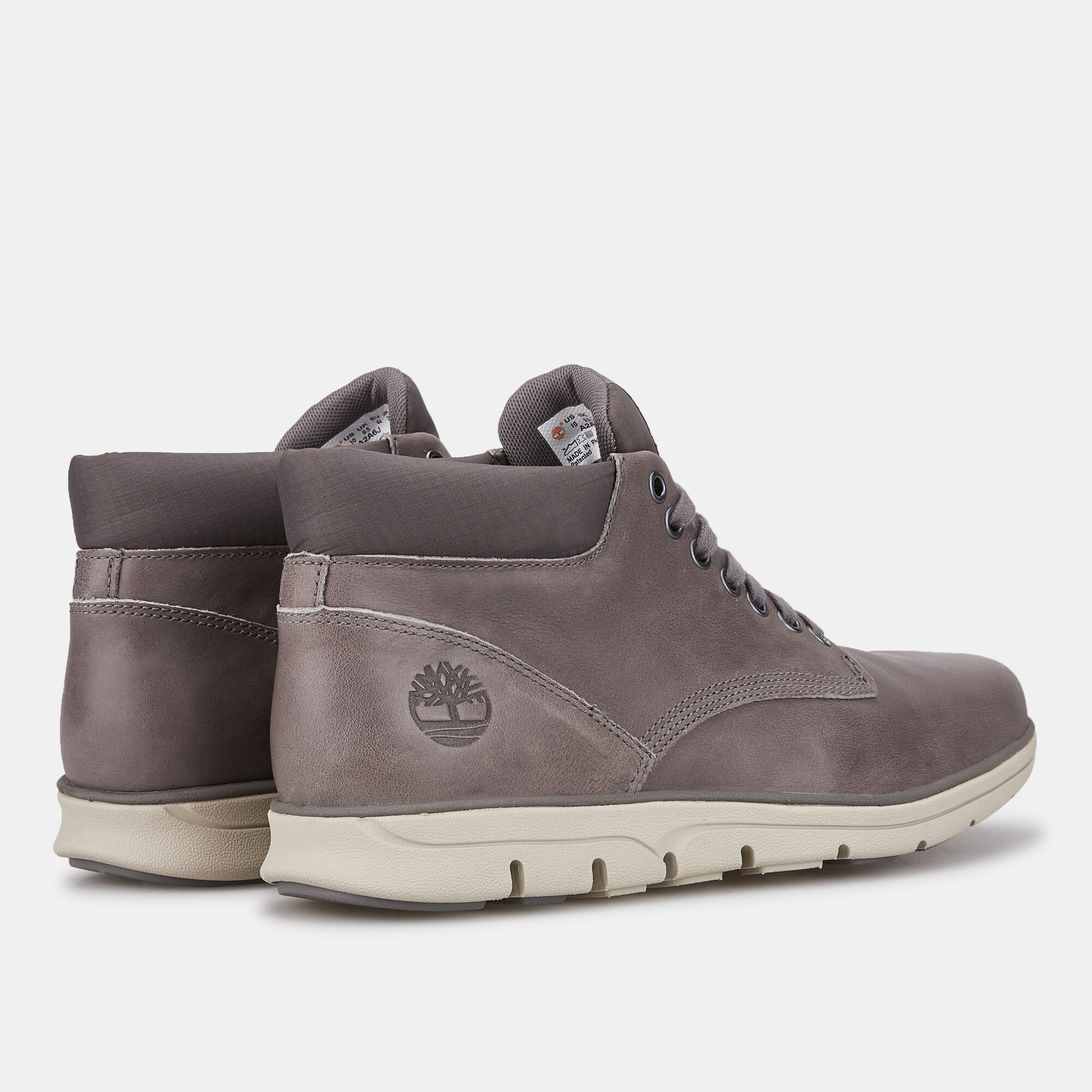 Buy Timberland Men s Bradstreet Chukka Leather Shoe Grey in KSA SSS