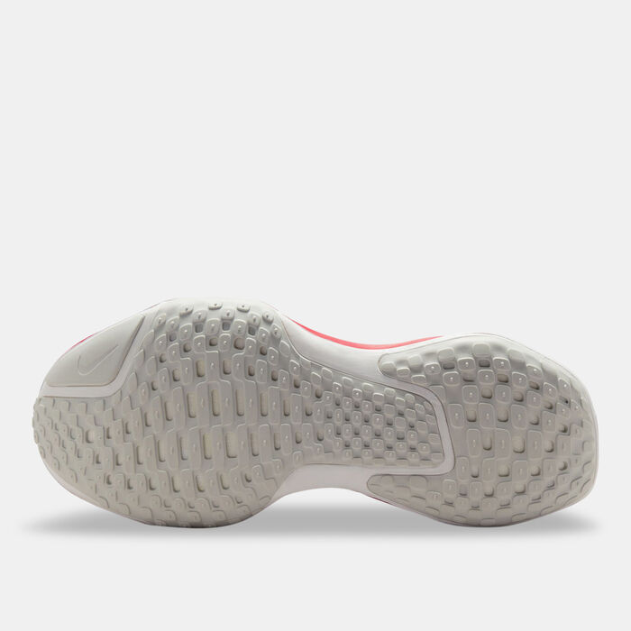 Nike Men's ZoomX Invincible 3 Running Shoe Grey Nike Men's ZoomX Invincible 3 Running Shoe Grey image number 3