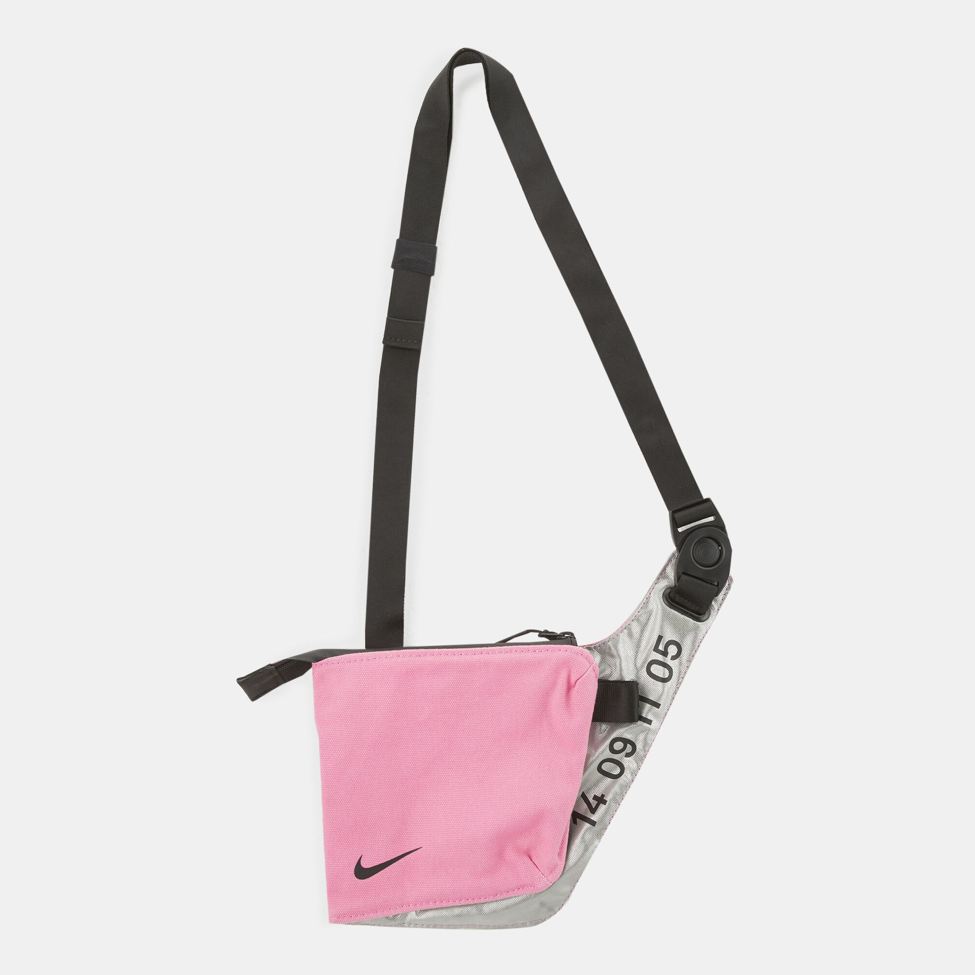 Buy Nike Tech Crossbody Bag Red in KSA SSS