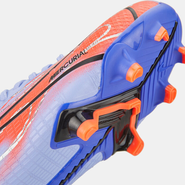 Kids' Mercurial Superfly 8 Academy KM Multi-Ground Football Shoe Kids' Mercurial Superfly 8 Academy KM Multi-Ground Football Shoe image number 4