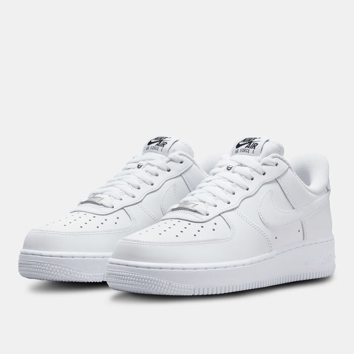 Nike Women's Air Force 1 '07 EasyOn Shoes White Nike Women's Air Force 1 '07 EasyOn Shoes White image number 1