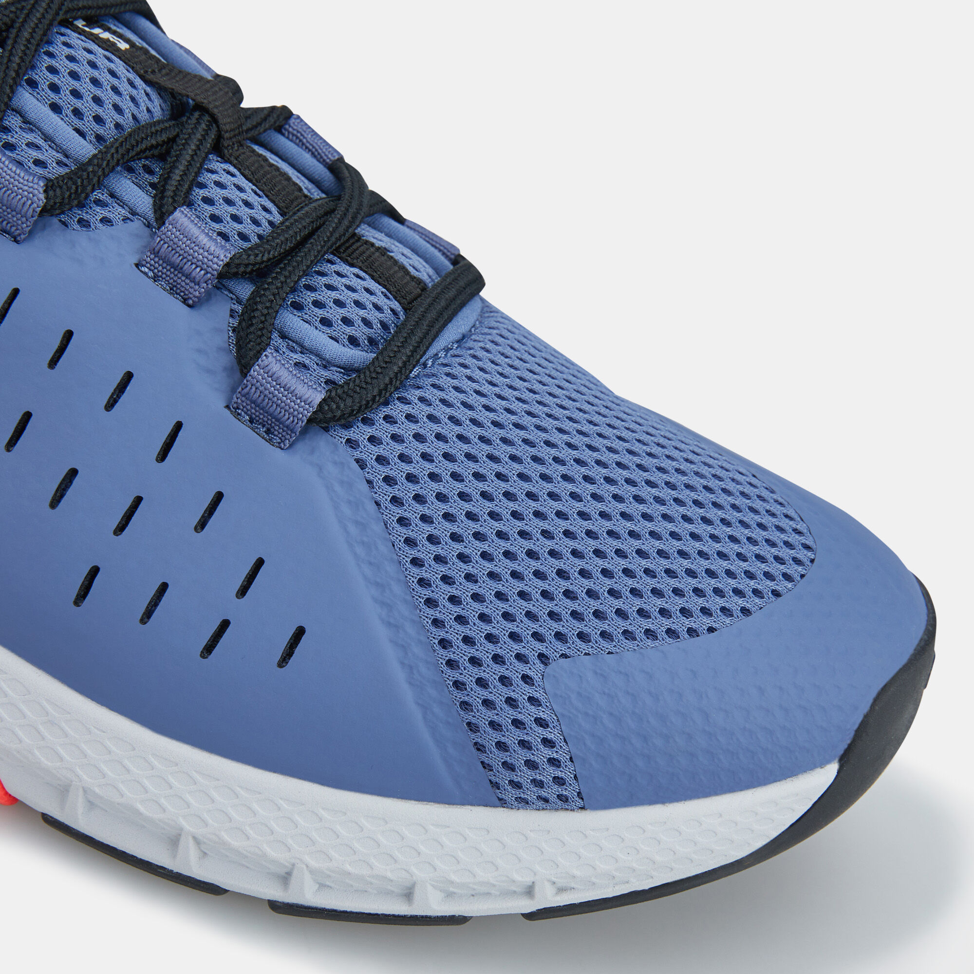 under armour men's commit 2.0