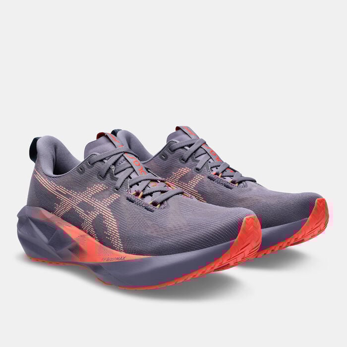 ASICS Men's NOVABLAST 5 Running Shoes Purple ASICS Men's NOVABLAST 5 Running Shoes Purple image number 1