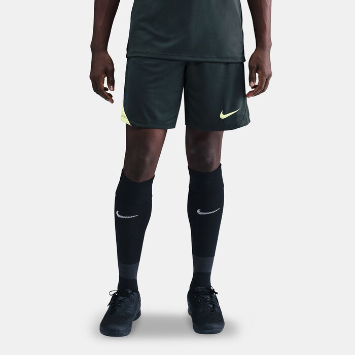 Nike Men's Strike Dri-FIT Football Shorts Green Nike Men's Strike Dri-FIT Football Shorts Green image number 0