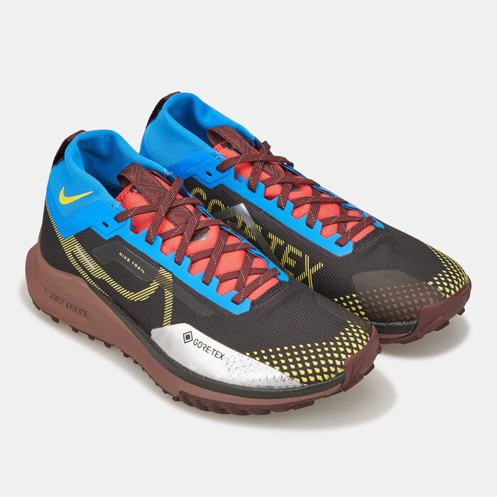 Nike Women's Pegasus Trail 4 GORE-TEX Shoe Multi-Color Nike Women's Pegasus Trail 4 GORE-TEX Shoe Multi-Color image number 2
