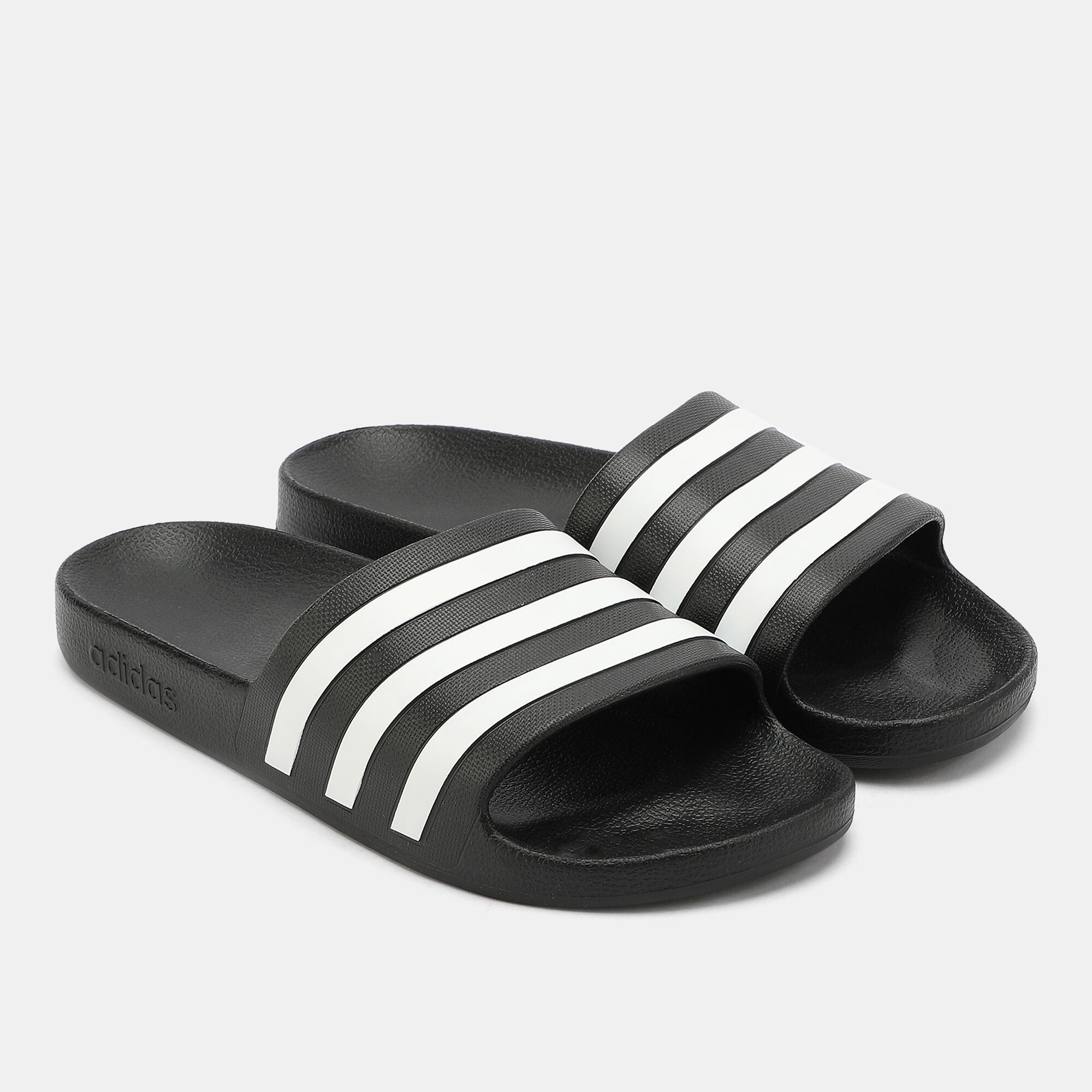 Adidas discount aqua slides