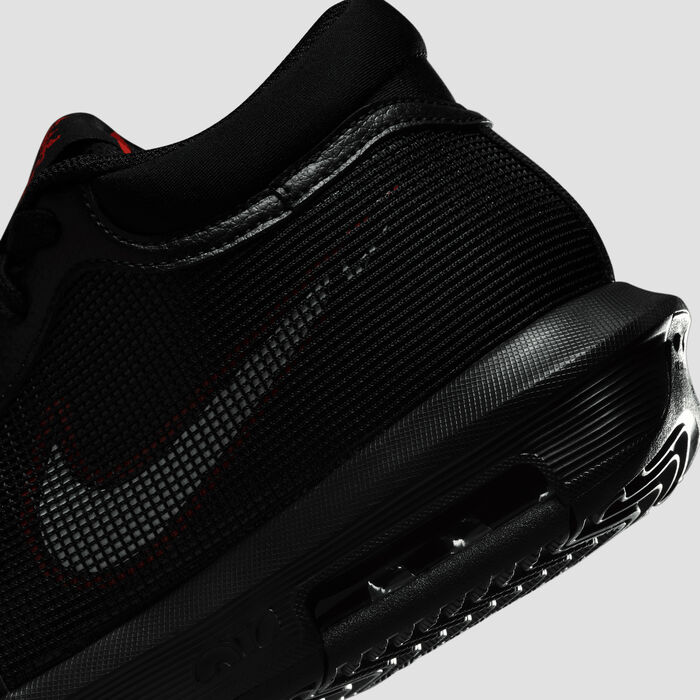 Nike LeBron Witness 8 Basketball Shoes Black Nike LeBron Witness 8 Basketball Shoes Black image number 5