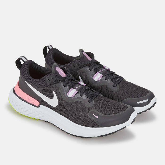 Nike Women's React Miler Running Shoe Black Nike Women's React Miler Running Shoe Black image number 2