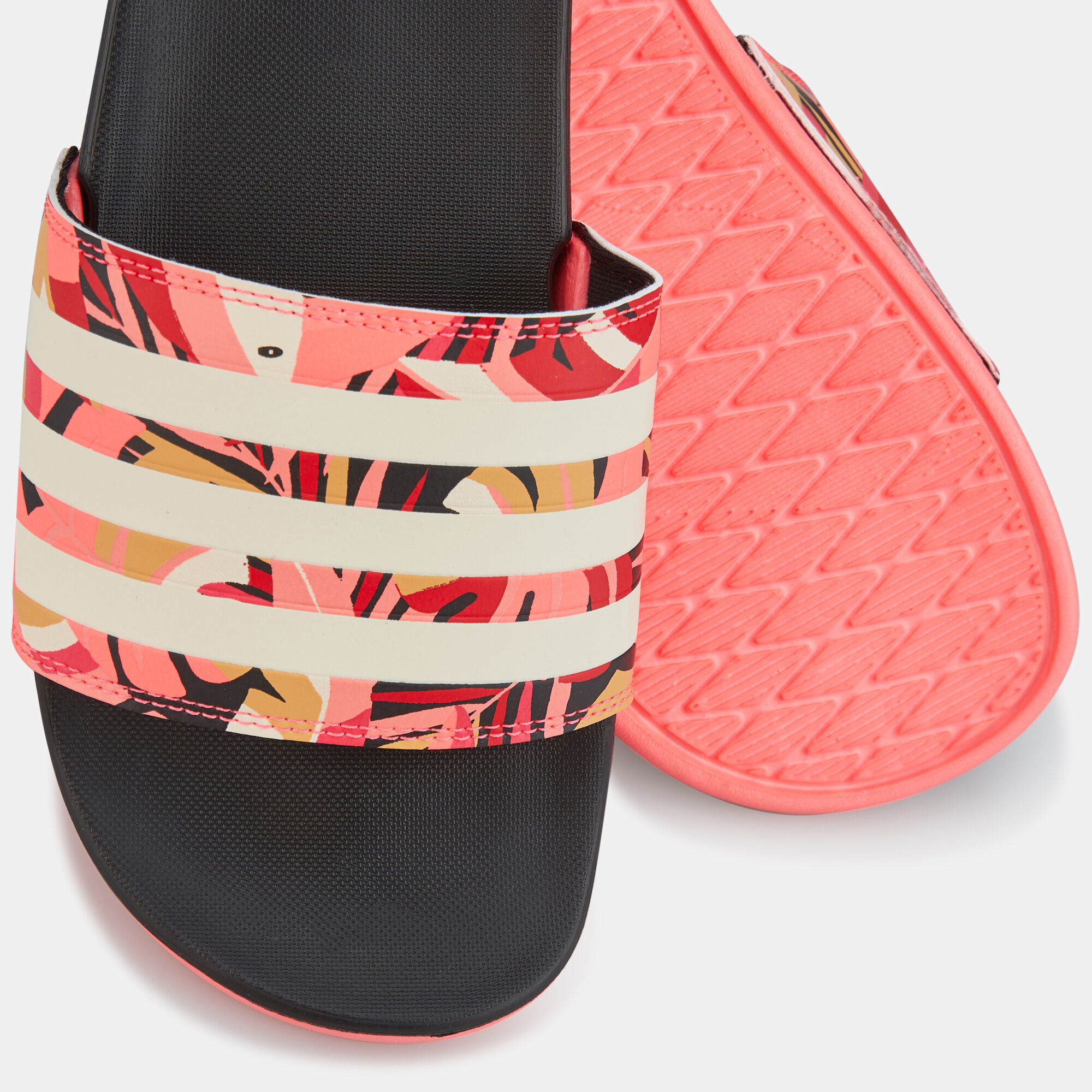Adilette farm cheap slides