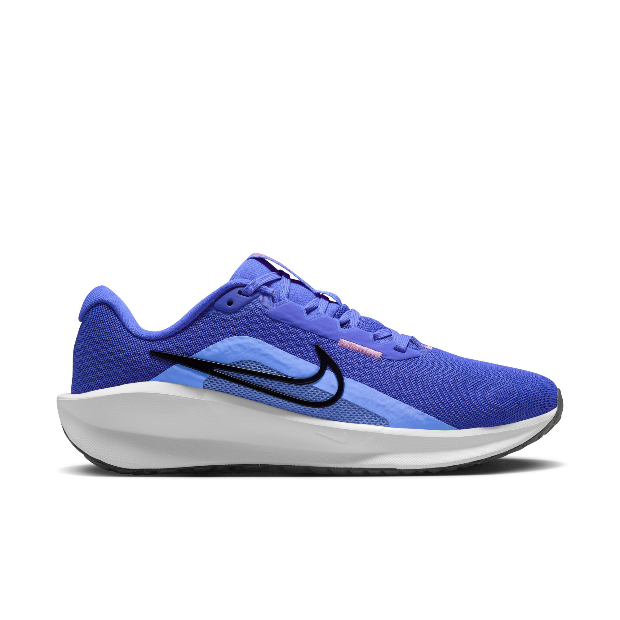 Nike women's lightweight sneakers discount