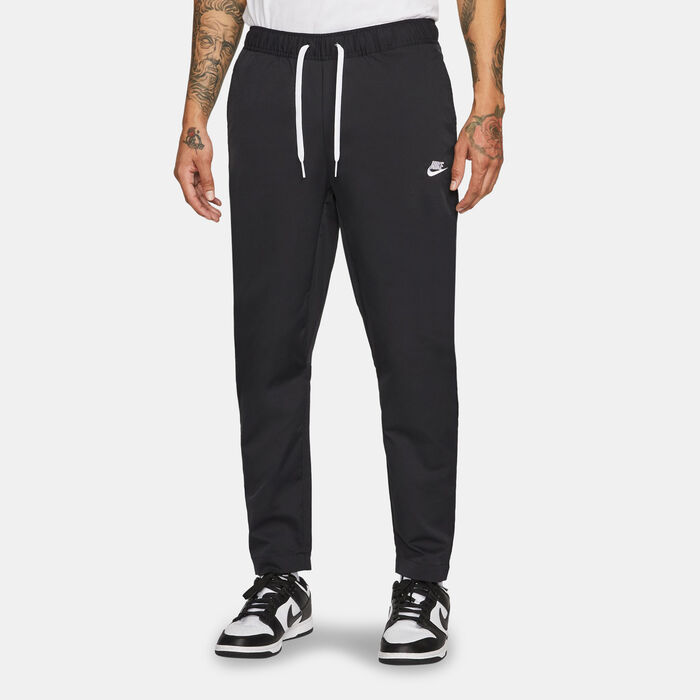 Nike Men's Club Tapered-Leg Trousers Black Nike Men's Club Tapered-Leg Trousers Black image number 0