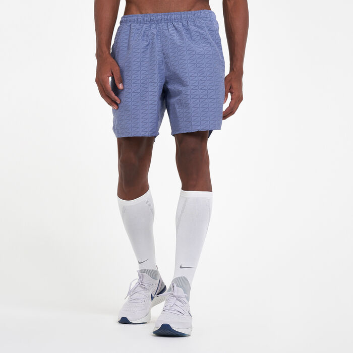 Men's Run Division Challenger 7 Inch Shorts Men's Run Division Challenger 7 Inch Shorts image number 0