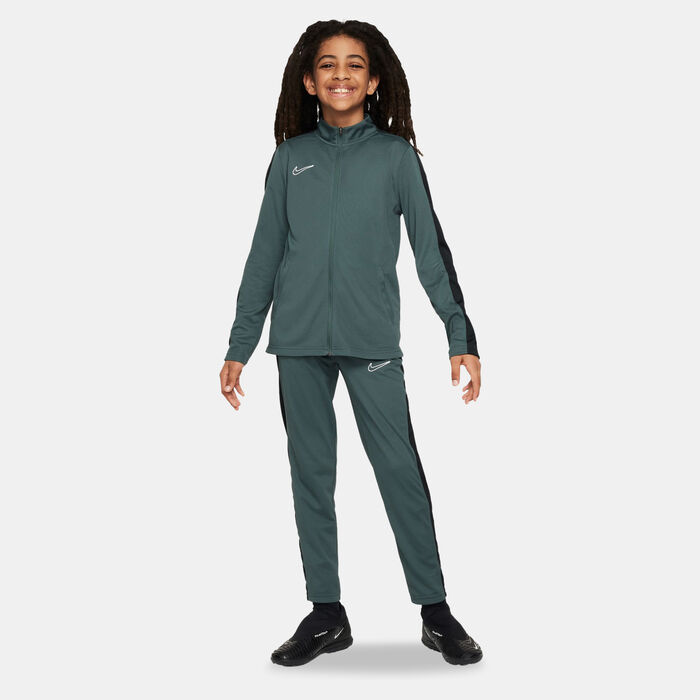 Nike Kids' Dri-FIT Academy23 Football Tracksuit Set (Older Kids) Green Nike Kids' Dri-FIT Academy23 Football Tracksuit Set (Older Kids) Green image number 2