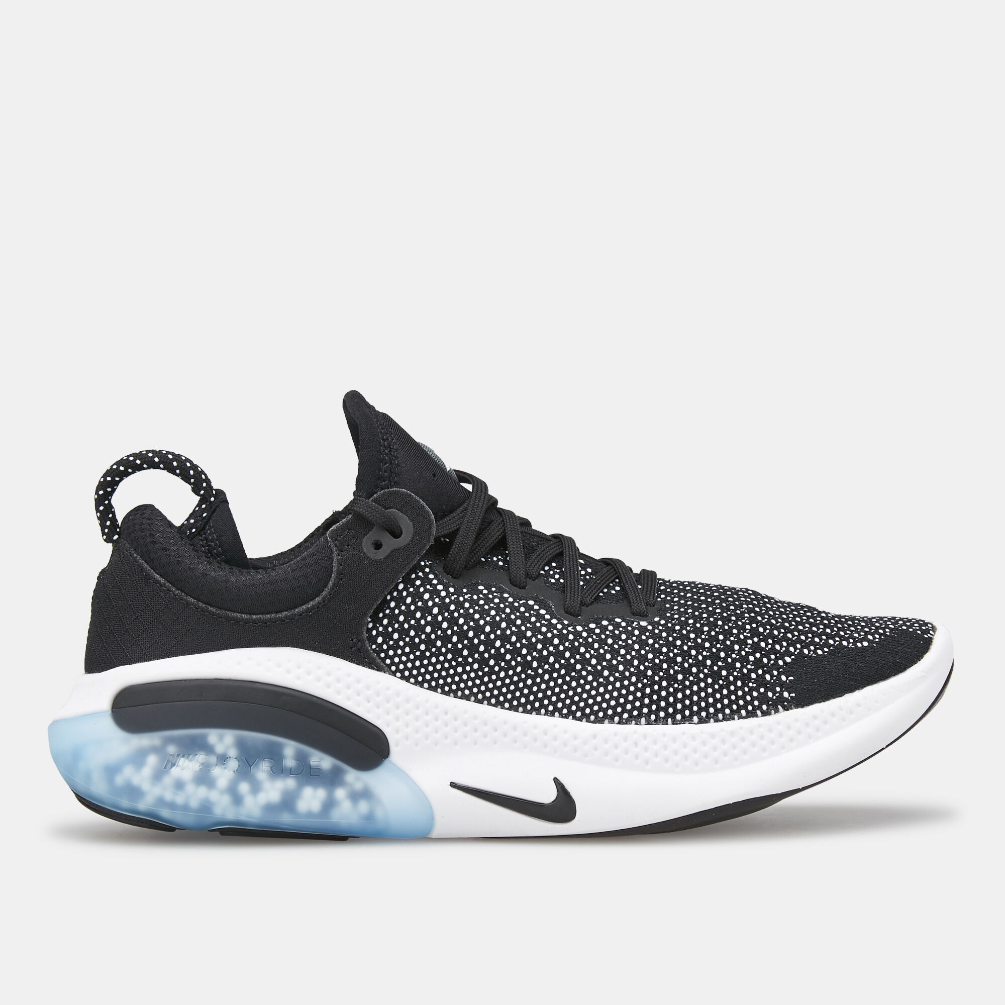 nike shoes price 40000