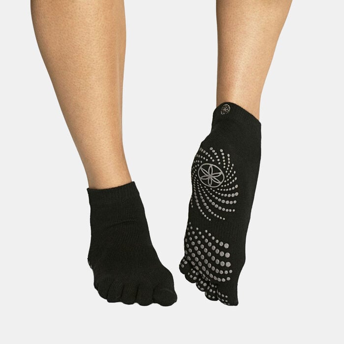 Gaiam Grippy Yoga Socks (2 Pack) Black Gaiam Grippy Yoga Socks (2 Pack) Black image number 0