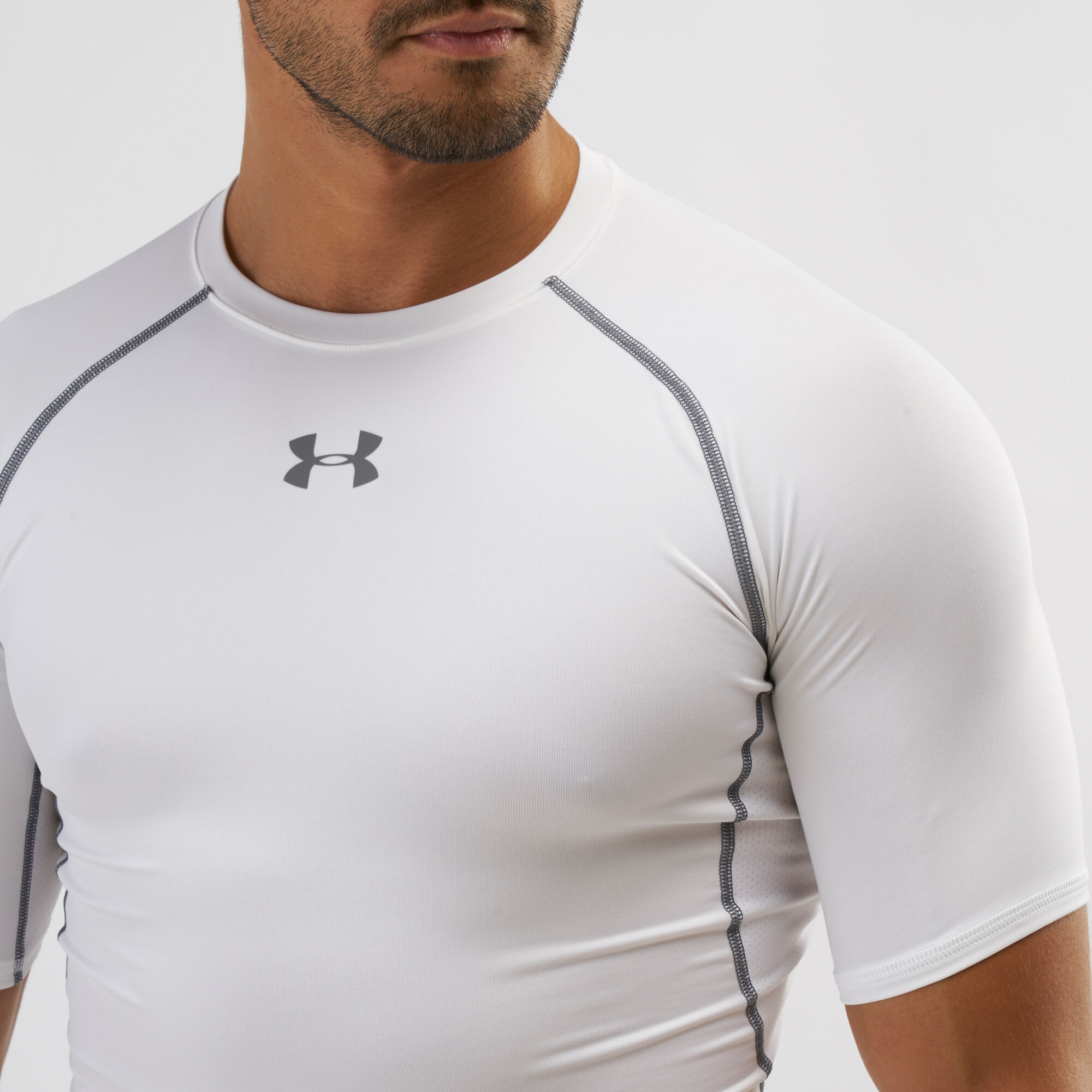 Tee shirt on sale compression under armour