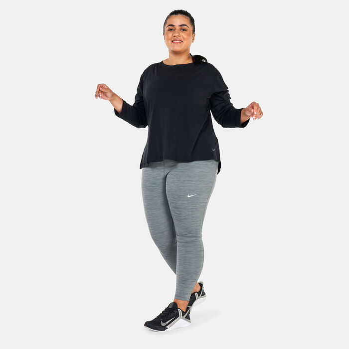 Nike Women's Yoga Dri-FIT Long Sleeves T-Shirt (Plus Size) Black Nike Women's Yoga Dri-FIT Long Sleeves T-Shirt (Plus Size) Black image number 2