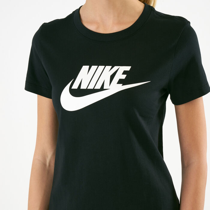 Nike Women's Sportswear Essential T-Shirt Black image number 3