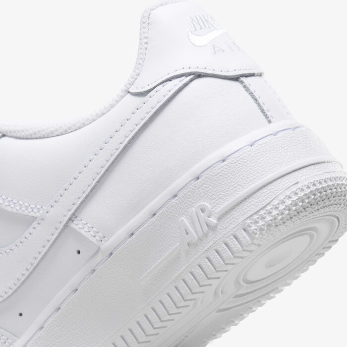 Nike Kids' Air Force 1 LE Shoes White Nike Kids' Air Force 1 LE Shoes White image number 7