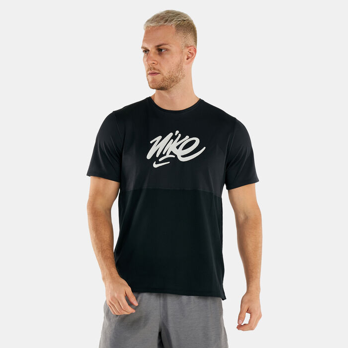 Men's Dri-FIT Wild T-Shirt Men's Dri-FIT Wild T-Shirt image number 0