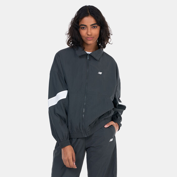 New Balance Women's Athletics Remastered Woven Jacket Black New Balance Women's Athletics Remastered Woven Jacket Black image number 0