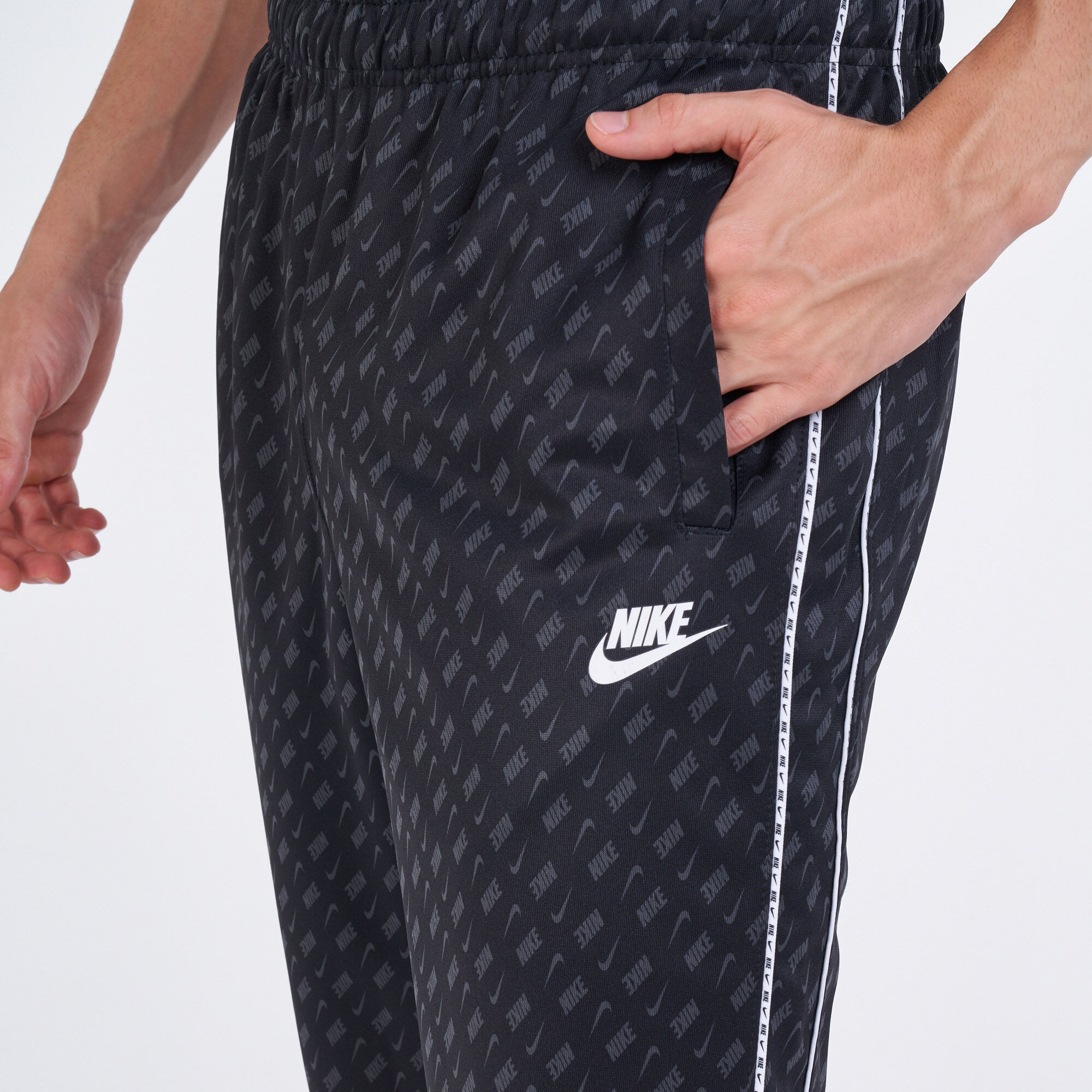 Nike sportswear gfx jogger slim sale