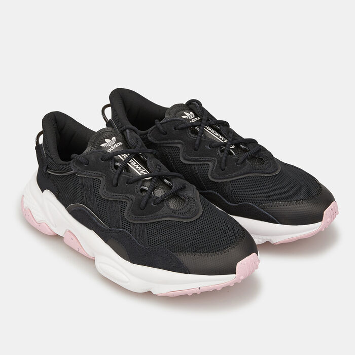 adidas Originals Women's OZWEEGO Shoe Black adidas Originals Women's OZWEEGO Shoe Black image number 1