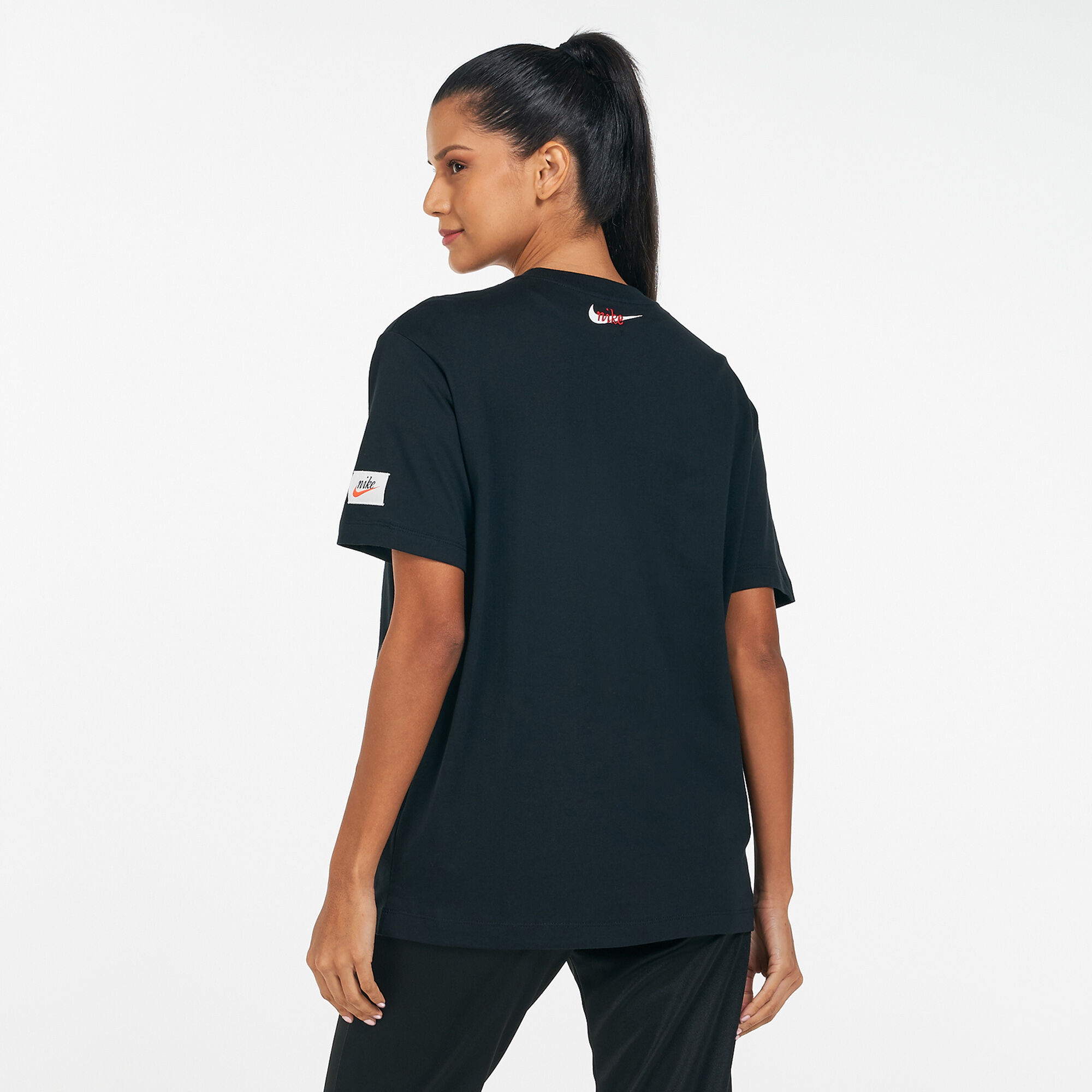 Nike boyfriend tee shop